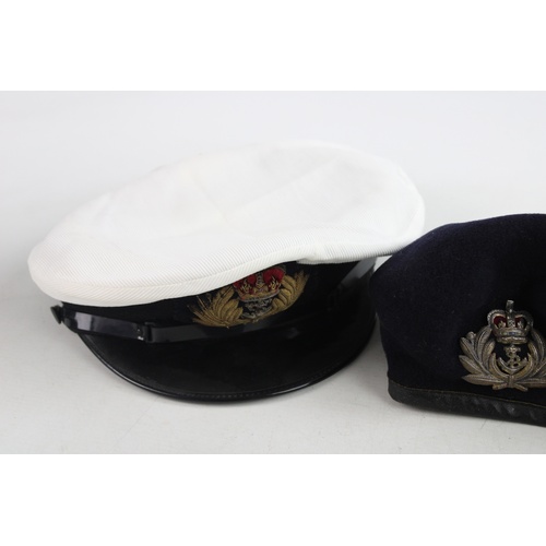 68 - Vintage ROYAL NAVY Officers Peaked Cap, Beret & Rank Badges