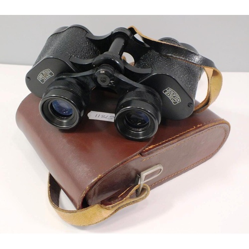 166 - VINTAGE CARL ZEISS JENA BINOCULARS 8 x 30 IN ORIGINAL LEATHER CARRY CASE