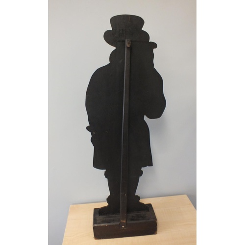 241 - VINTAGE WOODEN BEEFEATER FIGURE, HEIGHT 32