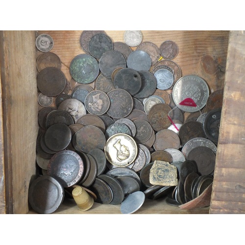 156 - VINTAGE WOODEN BOX FULL OF OLD COINAGE AND NOTES INCLUDES A FIVE NOTE