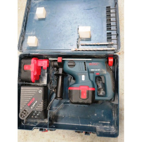 498 - BOSCH SDS PLUS CORDLESS CHARGER -untested