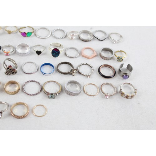 40 - 50 x Vintage & Retro RINGS inc. Band, Glitter, Dainty, Rhinestone, Faux Gem