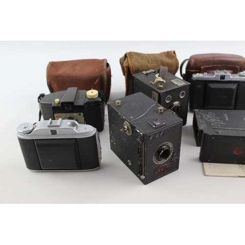 71 - 7 x VINTAGE CAMERAS Inc. Kodak, GB Kershaw, Ensign, Zeiss Ikon & Agfa w/ Cases