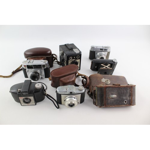 12 - 7 x VINTAGE CAMERAS Inc. Kodak, Conway, Falcon & Ilford w/ Some Cases