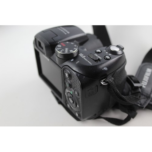 15 - 4 x Fujifilm FinePix DIGITAL BRIDGE CAMERAS Inc. S9500, S5700, S602Zoom, S1000FD