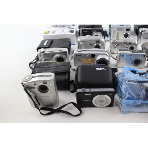 51 - 15 x Digital COMPACT CAMERAS Inc. Canon, Fujifilm, Olympus, Sony & Kodak Etc.