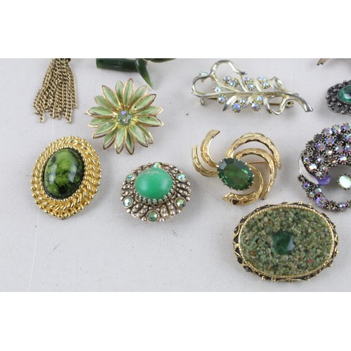 88 - 25 x Vintage & Retro BROOCHES inc. Sarah Coventry, Rhinestone, Floral