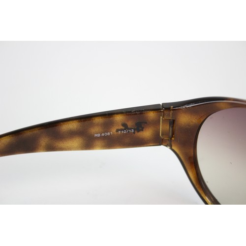 18 - Ladies Stylist RAY-BAN Faux Tortoiseshell Framed Oversized SUNGLASSES