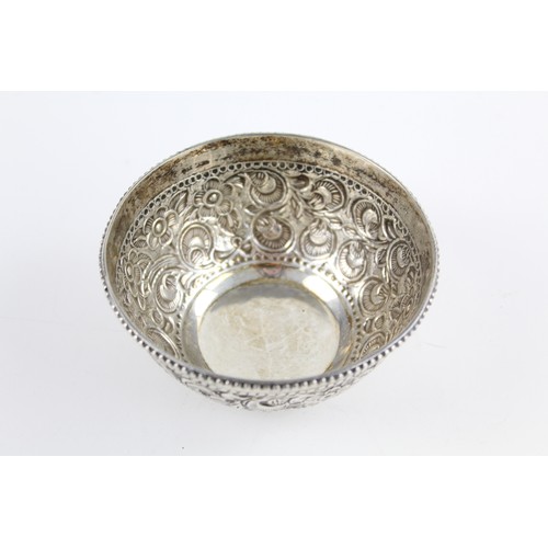 128 - Antique / Vintage .800 CONTINENTAL SILVER Ornate Decorative Bowl (86g)