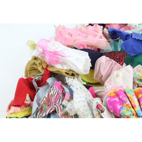 136 - Job Lot of Vintage Fashion Doll Clothes & Accessories Inc Sindy, Barbie & Tressy