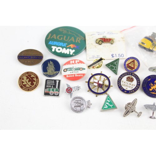 6 - 28 x Assorted Vintage TRANSPORT BADGES Inc Railway Service, Union, Advertising