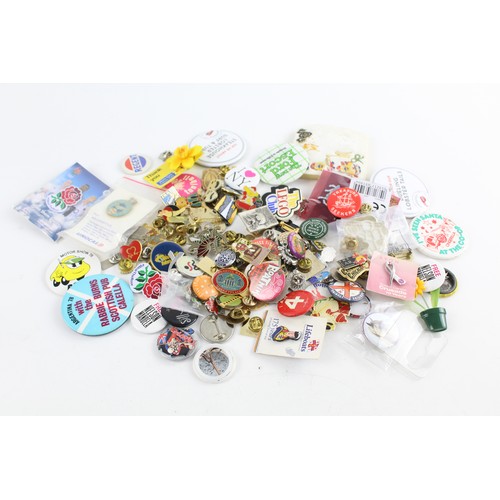 39 - Job Lot 120+ Assorted Vintage Lapel & Pin Badges Inc Charities, Advertising Etc