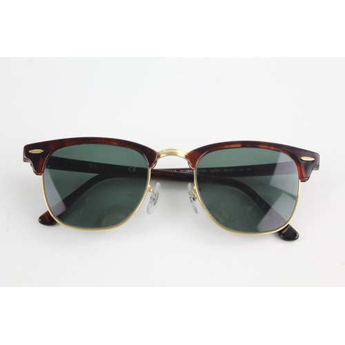 41 - Classic Unisex RAY-BAN Clubmaster SUNGLASSES w/ Gold Tone Detail