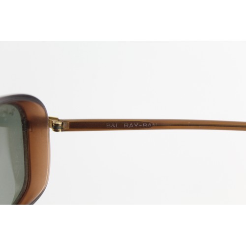 62 - Classic Vintage BAUSCH & LOMB Ray-Ban Gold Tone & Brown SUNGLASSES