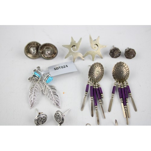 119 - 7 x .850 & .925 Silver EARRINGS w/ Amerindian, Amethyst, Drop (30g)