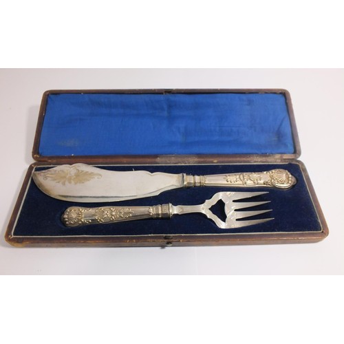 400 - FISH SERVING KNIFE AND FORK IN OLD BOX