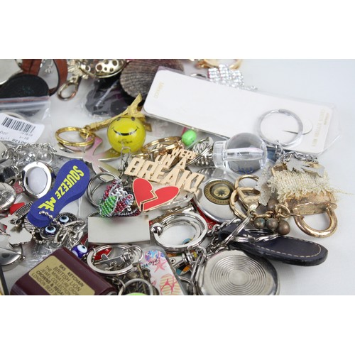 36 - Job Lot of Assorted Collectable KEYRINGS Inc Vintage, Advertising, Souvenir Etc