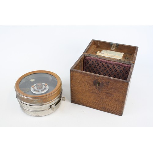 38 - Vintage PIGEON TIMER / CLOCK w/ Wooden Case