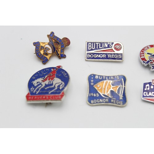 91 - 8 x Assorted Vintage BUTLINS Holiday Camp Badges Inc Enamel, Beavers' Club Etc