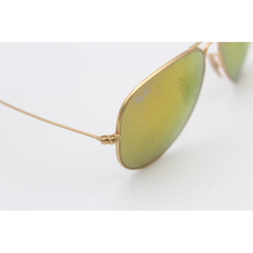 131 - Classic Gents Vintage Inspired RAY-BAN Gold Tone Aviator SUNGLASSES