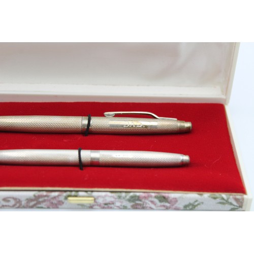 154 - 2 x Vintage .925 STERLING SILVER Ballpoint Pens w/ Mum, Dad Engravings (37g)