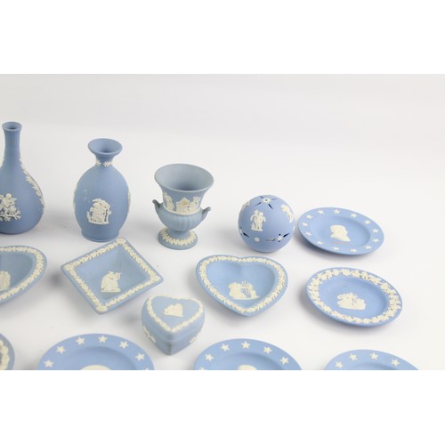 181 - 15 x Vintage WEDGEWOOD JASPERWARE VASES & TRINKET BOXES, Jewellery Dishes Etc