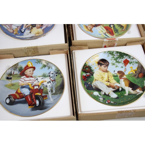 188 - 8 x Vintage Collectible DANBURY MINT Children of The Week Plates Collection