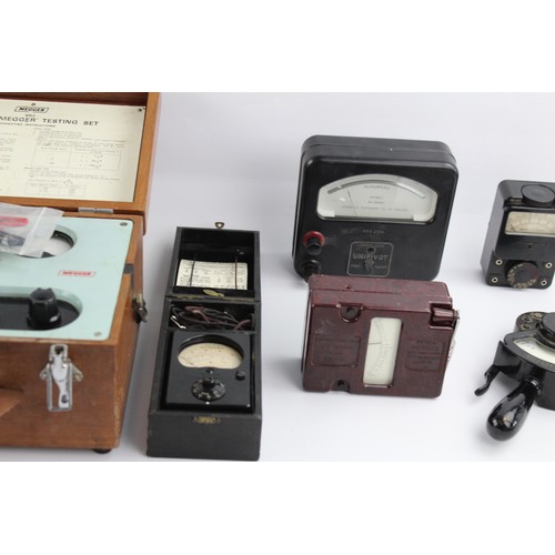 213 - 6 x Assorted Vintage ELECTRICAL TEST METERS Inc Unipivot, Megger, BR3 Etc