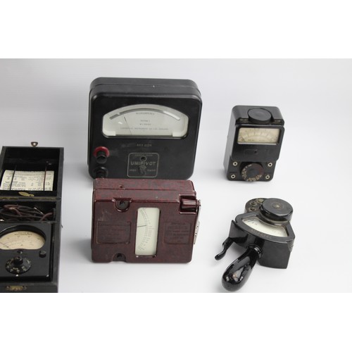 213 - 6 x Assorted Vintage ELECTRICAL TEST METERS Inc Unipivot, Megger, BR3 Etc