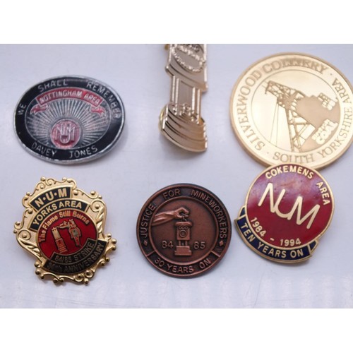 311 - FIVE MINING BADGES 1 x COIN OUTPUT AND 5oz PEWTER MEDALLION