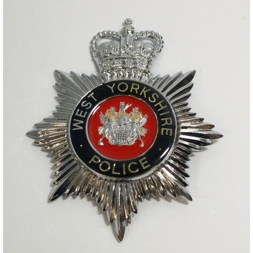 399 - FOUR POLICE PIN BADGES INCLUDES WEST YORKSHIRE, LEEDS AND HAMPSHIRE