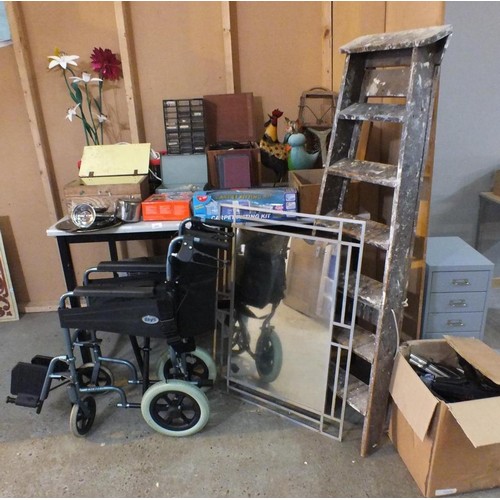 490 - LARGE JOBLOT OF MISC INCLUDES TOOLS ETC