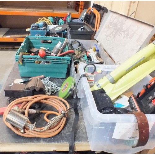 496 - LARGE JOBLOT OF TOOLS