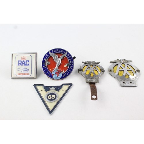 256 - 5 x Assorted Vintage AUTOMOBILIA Car Grille Badges Inc AA, RAC, Royal Air Force