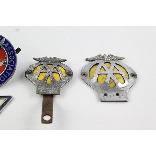 256 - 5 x Assorted Vintage AUTOMOBILIA Car Grille Badges Inc AA, RAC, Royal Air Force