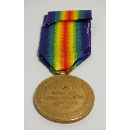 338 - WWI MEDAL TO HITCHENER WEST YORKSHIRE REGIMENT