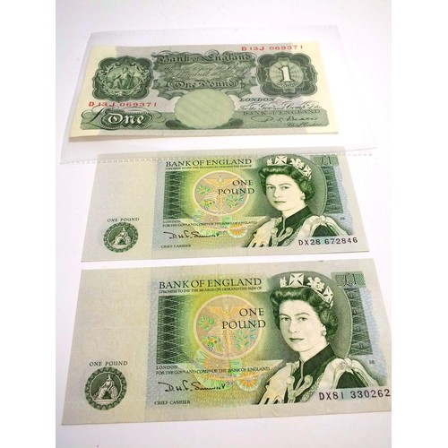 386 - THREE £1 BANK NOTES PRE 1955 P.S BEALE MINT, TWO PRE 1988 D.H.F SOMERSET MINT CONDITION