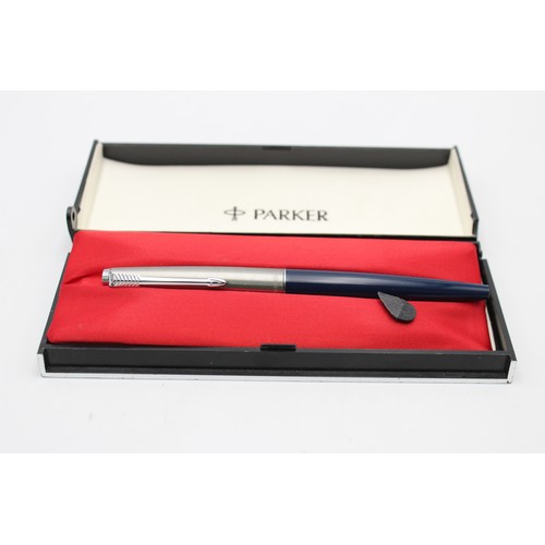 34 - CHALK MARKED Vintage PARKER 45 Classic Blue FOUNTAIN PEN In Original Box WRITING