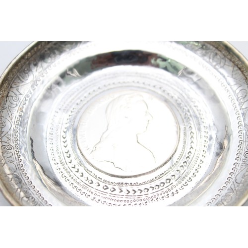 27 - Antique / Vintage .925 STERLING SILVER Trinket Dish w/ Coin Center (73g)