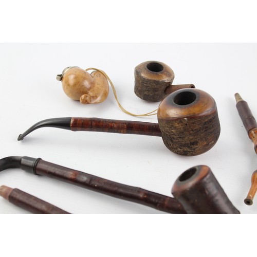 29 - 24 x Assorted Vintage Estate Smoking Pipes & Parts Inc. Carved, Corn Cob, Etc