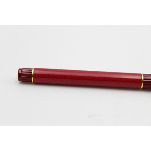 55 - Vintage WATERMAN Lacquer Burgundy FOUNTAIN PEN w/ Gold Plate Nib WRITING