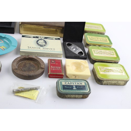 77 - 18 x Assorted Vintage TOBACCIANA Inc Advertising, Ash Trays, Brass, Tins Etc