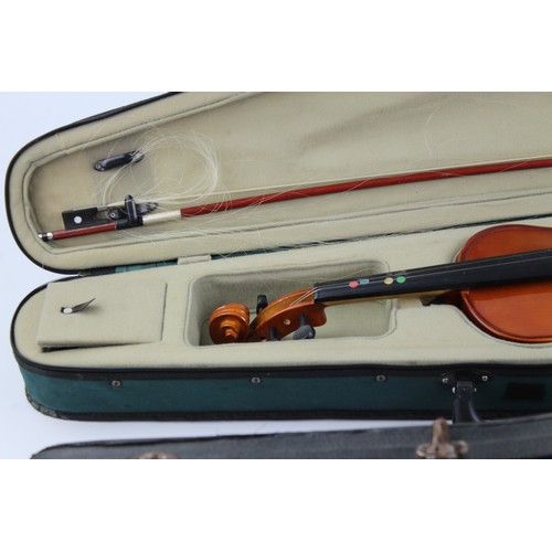 49 - 3 x Assorted Vintage / Modern Wooden Violins & Bows in Cases Inc. Fitted