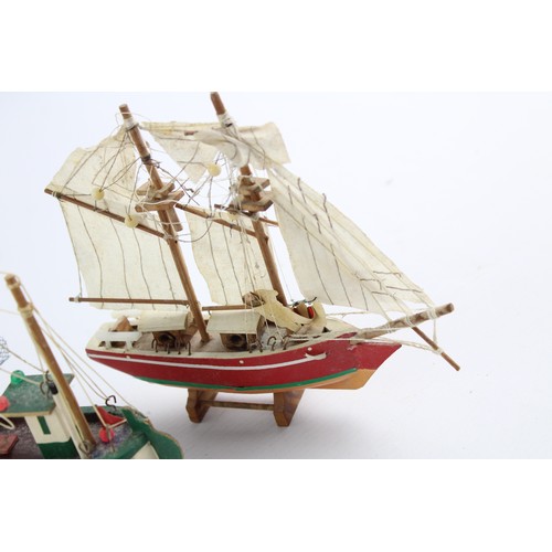 80 - 6x Antique / Vintage Boat & Ship Models Inc Fishing, HMS Victory, Yacht, Sailing