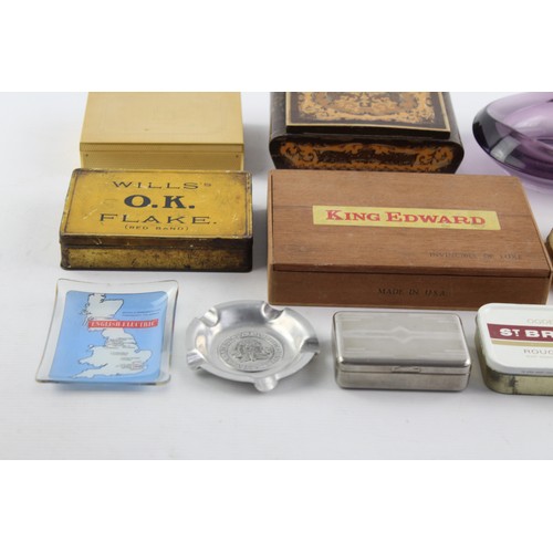 81 - 18 x Assorted Vintage TOBACCIANA Inc Advertising, Dunhill, Ash Trays Etc