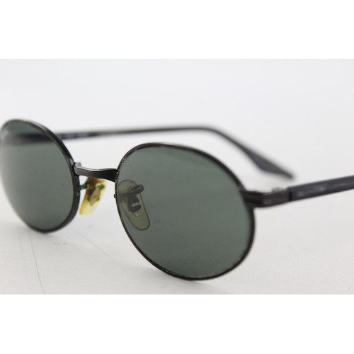 102 - Classic Vintage Bausch & Lomb Black RAY-BAN Small Style SUNGLASSES