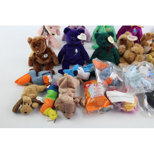 88 - 40 x Collectable TY BEANIE BABIES Inc. 2001 Holiday, Millennium, Princess, Etc