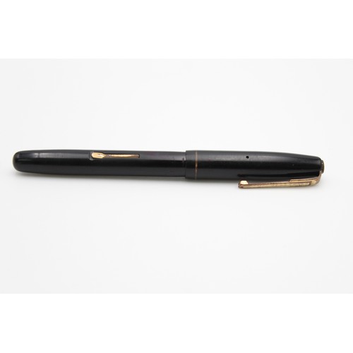 99 - Vintage WATERMAN 502 Black FOUNTAIN PEN w/ 14ct Gold Nib WRITING