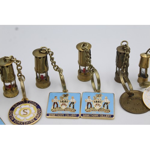 122 - 9 x Assorted Vintage Miniature Miners Lamp Brass KEYRINGS