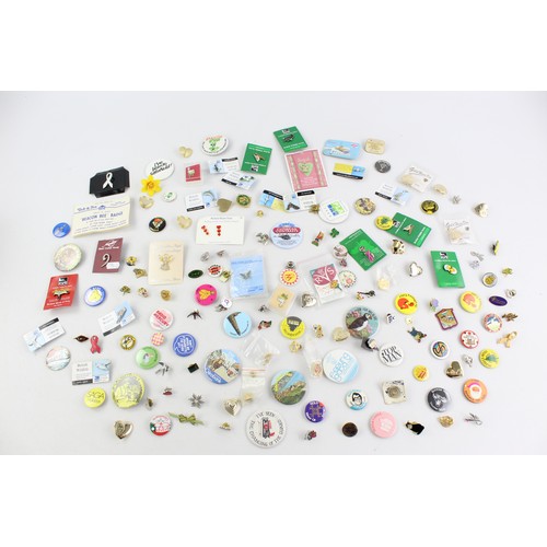 154 - Job Lot 150+ Assorted Vintage Lapel & Pin Badges Inc Charities, Advertising Etc